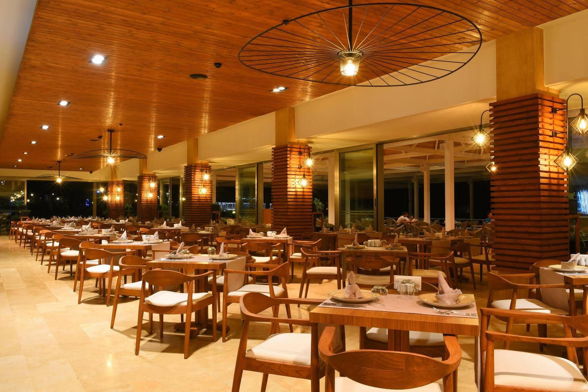 Acapulco Resort Convention Spa Agios Epiktitos Dış mekan fotoğraf